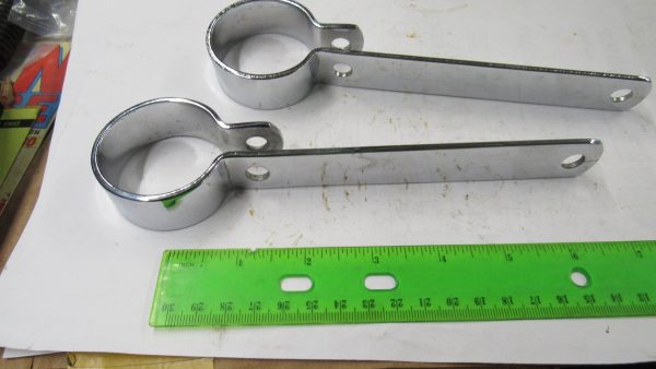 Harley, Triumph, BSA, Choppers Chrome 1-3/4 Exhaust P Clamp Set