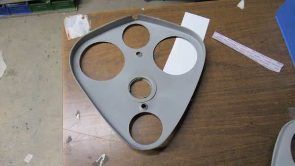 ARIEL MOTORCYCLE GAS TANK PANEL PLATE. SQUARE 4 RED HUNTER - Image 2