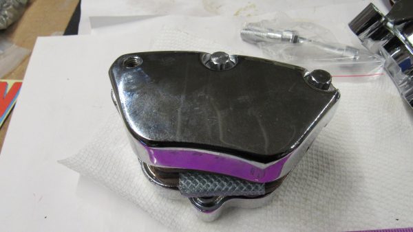 Harley Twin-Cam Softail Rear Brake Caliper & Bracket. 2006-07. P/N 40908-06 & 42895-06 - Image 6