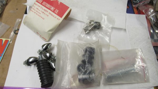 **Deal of the Day**Harley Shovelhead Parts!! **L@@K** - Image 5