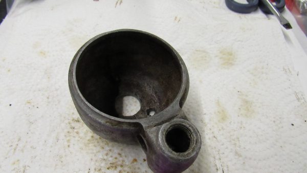 **USED**Harley Side Valve VL,UL,WL Linkert Carburator Bowl. P/N.27370-33 - Image 10