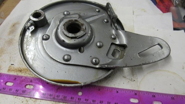 **USED**Harley 45 Flathead  Rear Brake Backing Plate.1941-52 P/N 41647-41 - Image 7