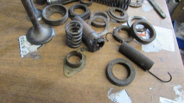 **USED** Harley Parts and Hardware. - Image 6