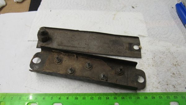 **USED**Harley Panhead,Shovelhead Wiring Terminal Box. 1949-69 P/N 72325-48 - Image 2