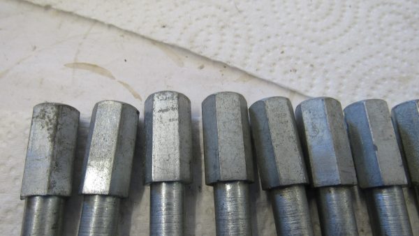 Deal of the Day!! Harley 45 Flathead Head Bolt. *Aluminum Heads* 1940-73  P/N 16809-40 **QTY 10** - Image 4