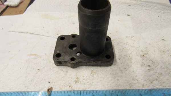 **USED** Harley 45 Flathead Scavenger Pump Body. 1937-73. P/N 26218-37