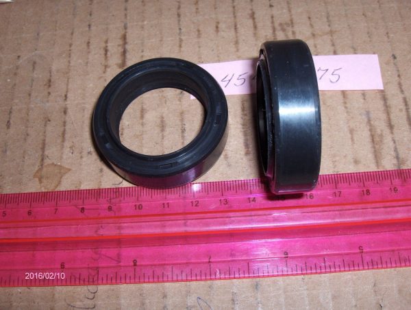 Harley,Shovelhead,Sportster 35 mm Front Fork Seals. XL,FX, 1975-83 P/N 45400-75