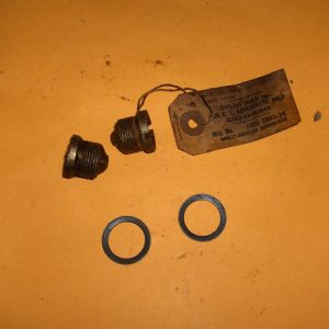 Harley Davidson 45 Flathead Engine Plug Screws And Washers "NOS" P/N 60648-39