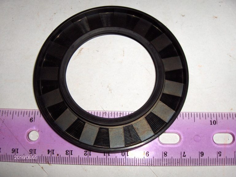 Harley Davidson Shovelhead,EVO Mainshaft Clutch Seal.. P/N 12050 TJs