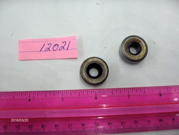 Harley Davidson Ironhead Sportster Clutch Gear Oil Seal .. 1967-70